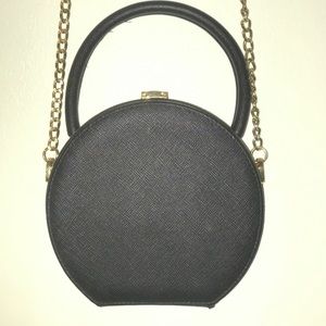 Black Cross Body Round Purse